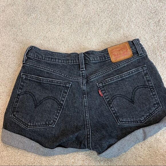 Levi’s women’s 501 black button fly jean denim shorts Sz 27 - Picture 6 of 13